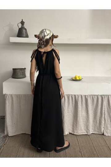 ÖRGÜ DETAYLI HELEN ELBİSE